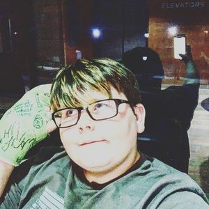 Meet your Posher, Gavin